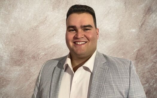 Adunier Padrón - Realtor at Mi Casa Real Estate